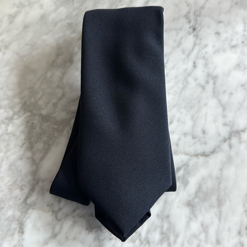 Brand new Penguin tie